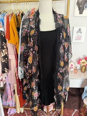Almost Famous Black Floral Sheer Kimono